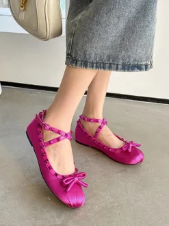 Ballerines femmes avec rivet n艙ud à bout rond n艙ud croisé en satin