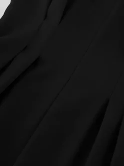 Blazer noir pour femme Hourglass Tailored - Veste structurée à épaules dénudées et boutonnage simple - Vêtement de travail décontracté chic 2026