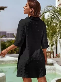 Blouse pour femme bleu foncé à col rabattu manches courtes décontractées en mousseline.