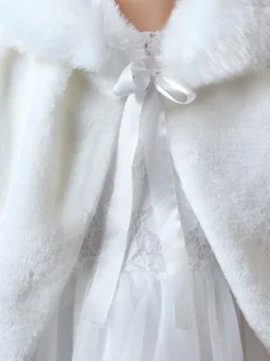 Boléro de fille de fleur cape fille ivoire
