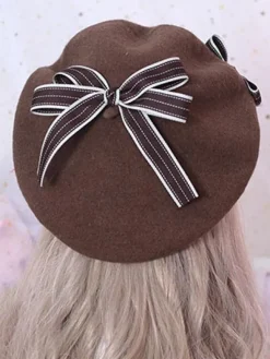 Bonnet Lolita en Laine Floral Doux Béret Lolita Marguerite Déguisements Halloween