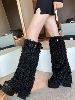 Bottes hauteur genou noires avec boucle à plateforme et détails en fausse fourrure