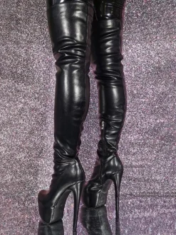 Bottes Sexy Noires Plateforme Talon Haut Sur Les Bottes Au Genou