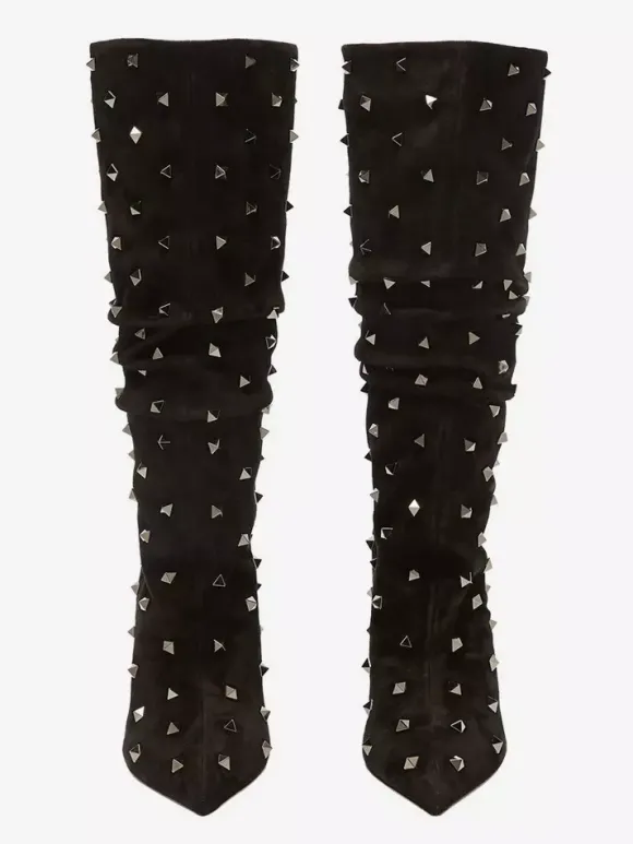 Bottes souples noires en daim à bout pointu et talon épais clouté mi-mollet