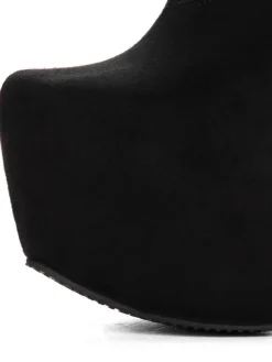 Bottes à bout amande en satin stretch poncé noires