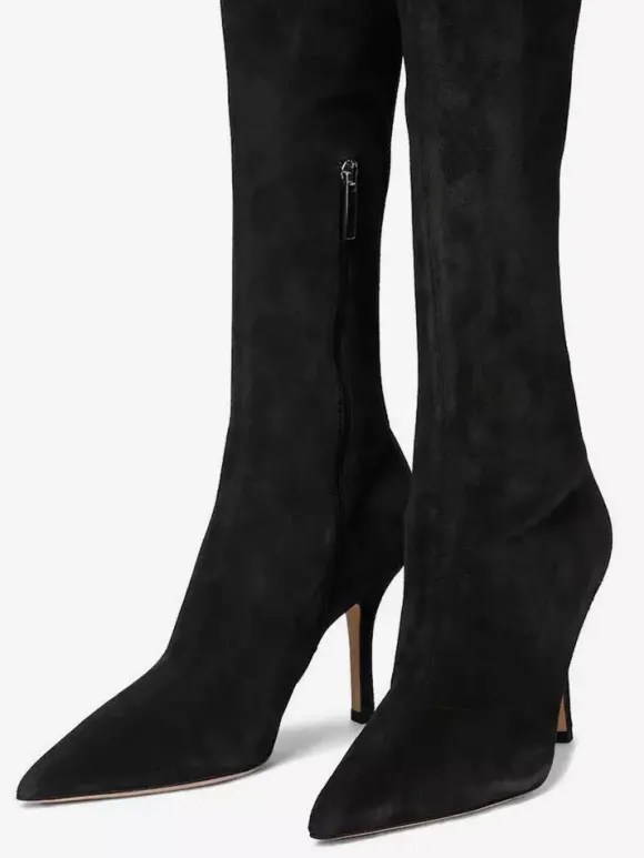 Bottes cuissardes en daim à talons hauts et bout pointu