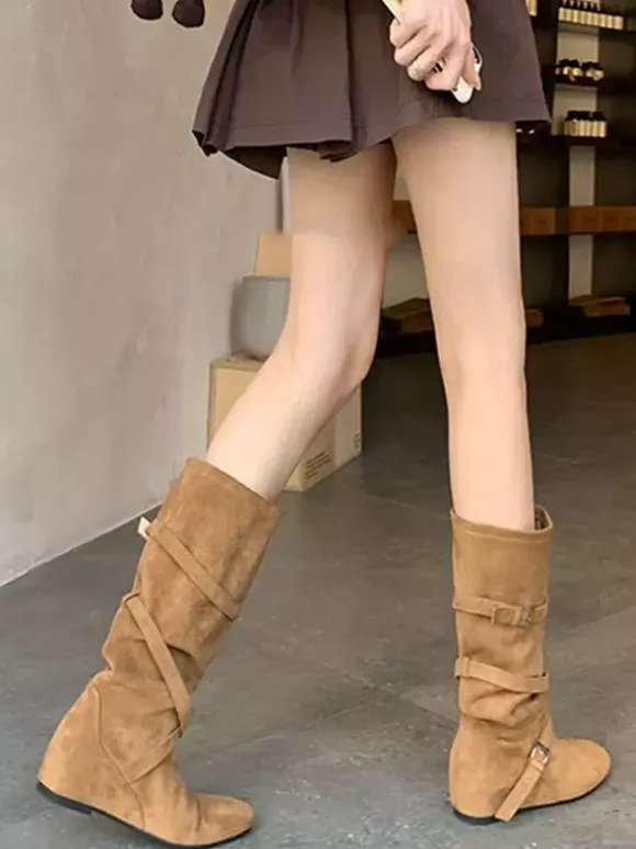 Bottes hautes en daim pour femmes bout rond boucle détail bottes plates croisées