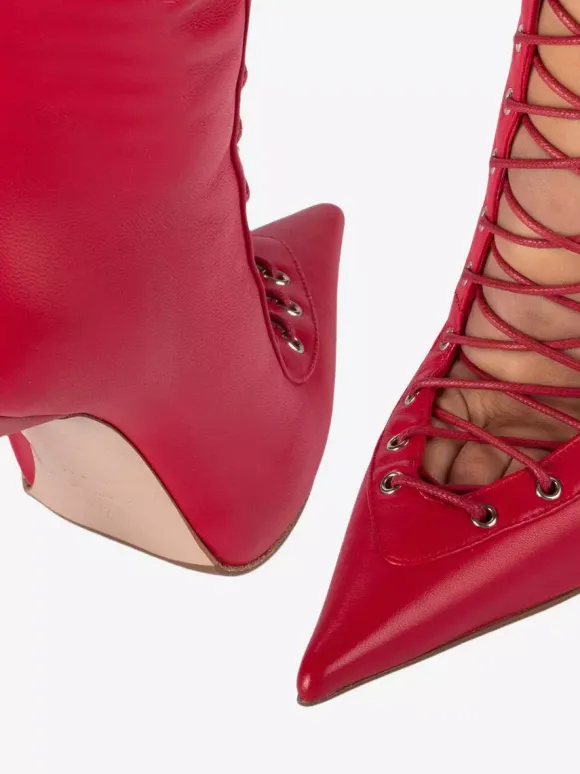 Bottes hautes noires à bout pointu et lacets pour femmes