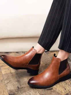 Bottines Chelsea pour homme bout pointu fines en cuir à talon bas