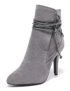 Bottines courtes à lanières à bout pointu en daim noir