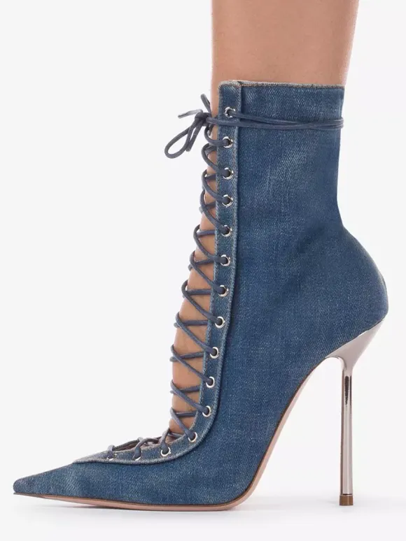 Bottines noires à lacets bout pointu talons hauts