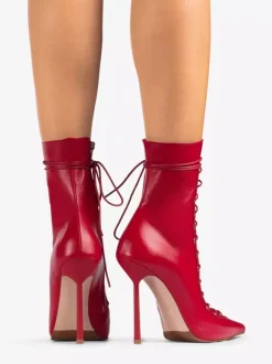Bottines noires à lacets bout pointu talons hauts