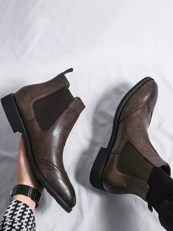Bottines Chelsea à bout pointu et talon bas pour homme