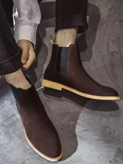Bottines Chelsea pour homme à talon bas en cuir suédé et bout pointu disponibles en 5 couleurs