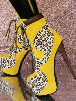 Bottines en micro suède à bout rond pour femmes
