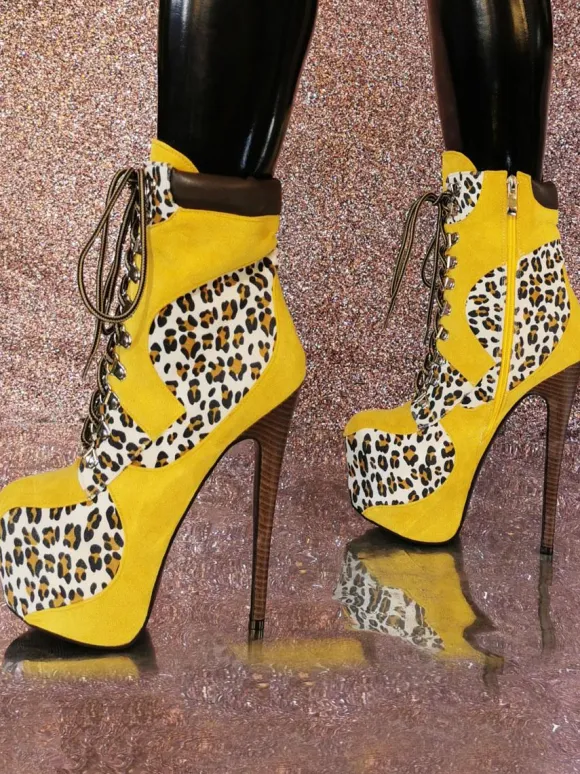 Bottines en micro suède à bout rond pour femmes