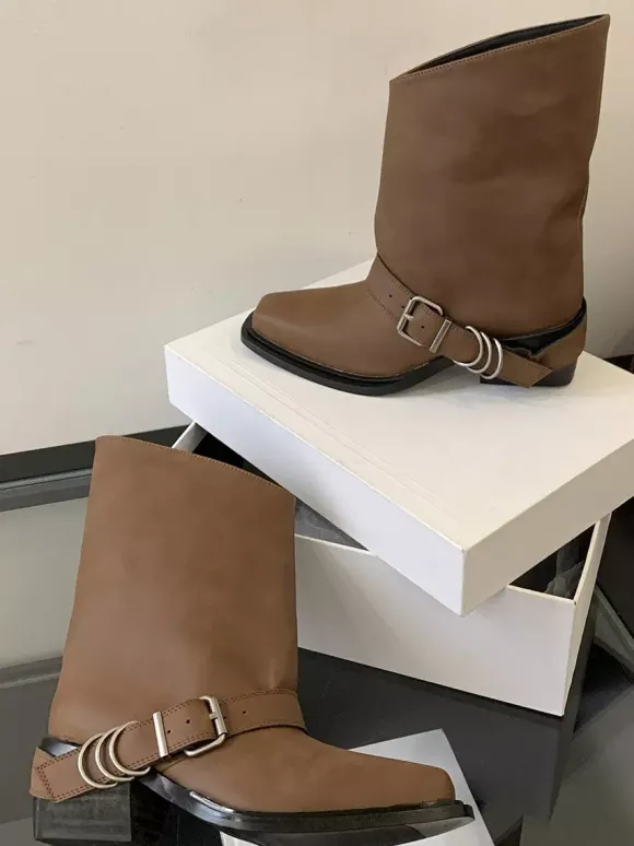 Bottines plates à bout carré et boucle pour femme