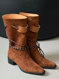 Bottines pour femmes à bout carré et talon épais à lacets