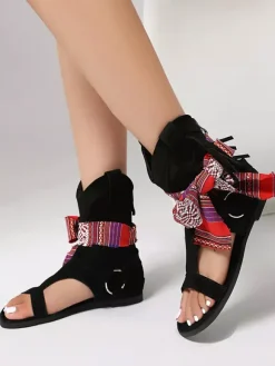 Bottines style sandales bohèmes à bout ouvert et découpes style cowgirl