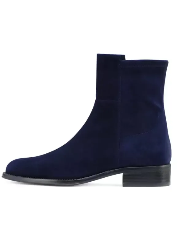 Bottines à talon plat en daim bleu foncé