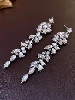 Boucles d'oreilles de mariée Strass Fille Strass Bijoux de mariée percés