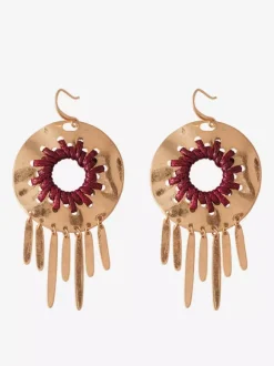 Boucles d'oreilles en métal gris style géométrique européen décontracté pour adulte. Bijou du quotidien.