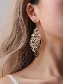 Boucles d'oreilles à feuilles creuses superposées pour femmes 2026