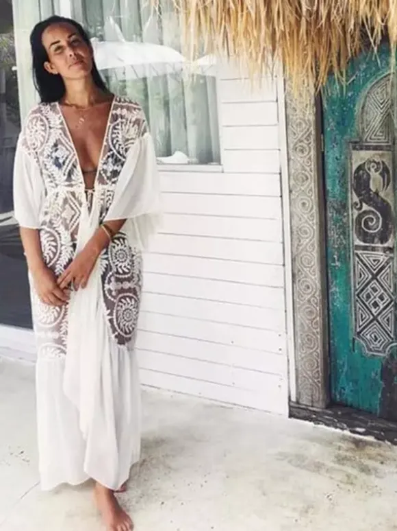 Cache-maillots oversize en dentelle ajourée à manches longues maillots de bain blancs d'été pour la plage