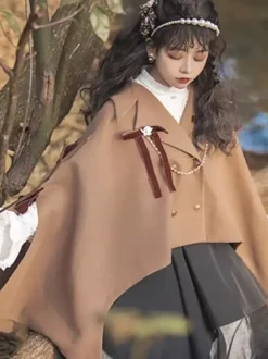 Cape gothique Lolita en polyester marron café avec n艙uds et chaînes pour vêtements d'extérieur Lolita d'hiver