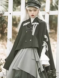 Cape gothique Lolita en polyester marron café avec n艙uds et chaînes pour vêtements d'extérieur Lolita d'hiver