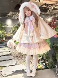 Cape Sweet Lolita avec n艙ud papillon et oreilles de lapin cape en fourrure de lapin premium vêtement d'extérieur chaud et mignon