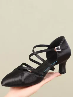 Chaussures de danse pour femmes en satin rouge à talon moyen et bout pointu