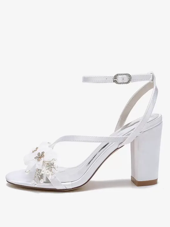 Chaussures De Mariage En Satin Bride Blanc Fleurs En Métal Sandales De Mariée À Bout Ouvert