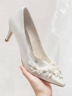 Chaussures de mariage ivoire chaussures de mariée à bout pointu et strass