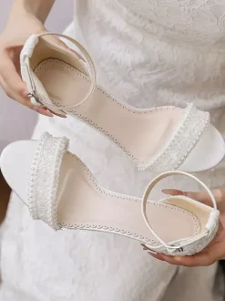 Chaussures de mariée en dentelle bout ouvert perles talon compensé bride cheville