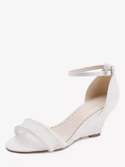 Chaussures de mariée en dentelle bout ouvert perles talon compensé bride cheville