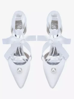 Chaussures de mariée en satin à bout pointu et à lacets avec perles
