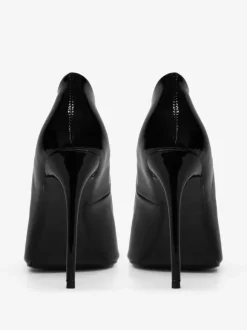 Chaussures habillées bordeaux à talons hauts et bout pointu