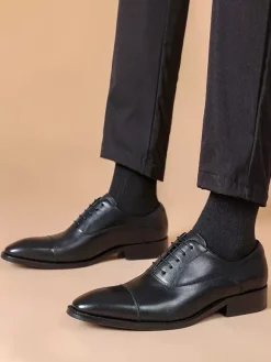 Chaussures habillées en cuir pour hommes chaussures derbies formelles à bout pointu idéales pour le bureau et le bal de promo