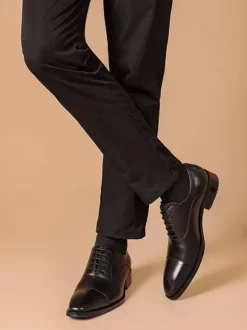 Chaussures habillées en cuir pour hommes chaussures derbies formelles à bout pointu idéales pour le bureau et le bal de promo
