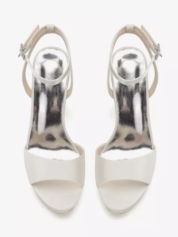 Chaussures de mariage en satin ivoire à plateforme et bout ouvert chaussures d'invité de mariage à talons hauts