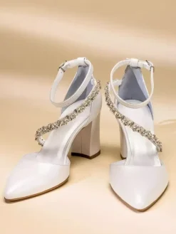 Chaussures de mariage Escarpins de mariée en cuir PU Chaînes à bout pointu
