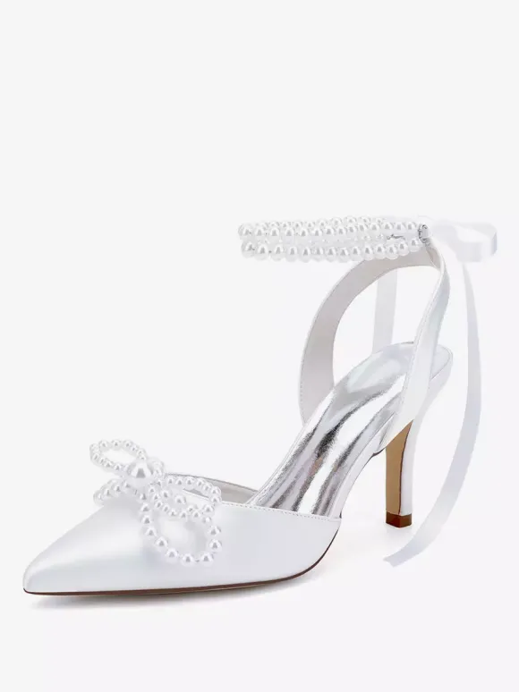 Chaussures de mariage ivoire en satin à bout pointu avec perles et n艙ud à talons hauts