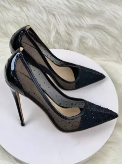 Chaussures de mariage à talons aiguilles et bout pointu en maille noire avec patchwork de strass