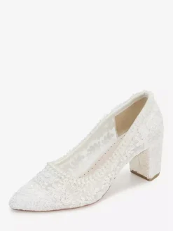 Chaussures de mariée en dentelle à talon compensé et bout pointu à enfiler