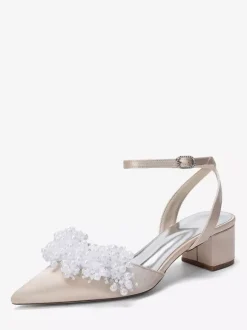 Chaussures de mariée en satin à talon compensé perles et bride cheville