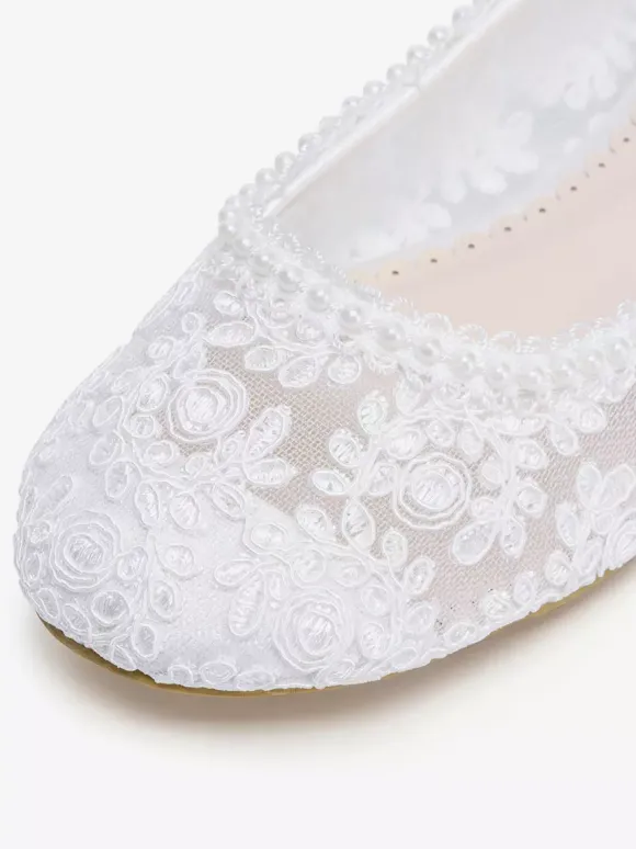 Chaussures de mariée plates à bout rond perles et dentelle style vintage