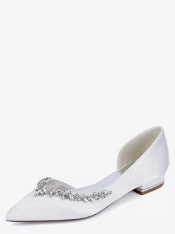 Chaussures de mariée plates en satin à bout pointu et strass