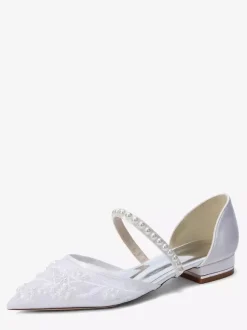 Chaussures de mariée plates en résille à bout pointu ornées de perles