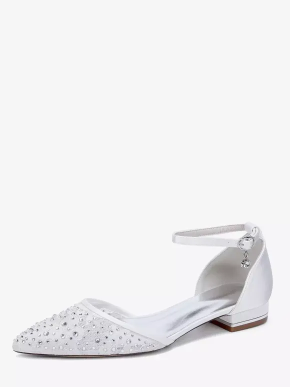 Chaussures de mariée plates en dentelle et strass à bout pointu